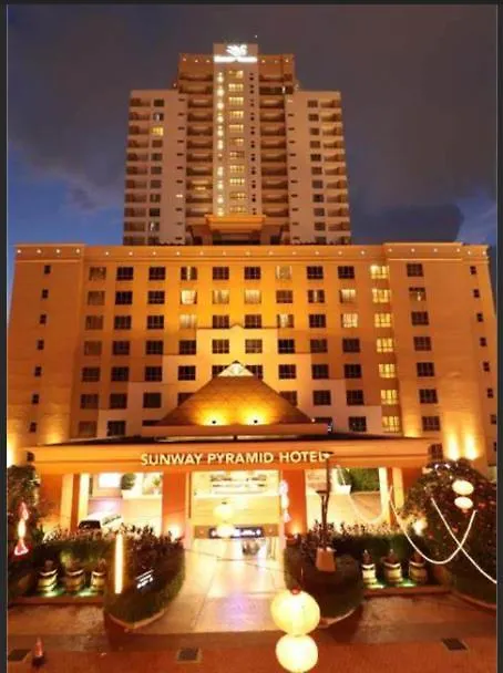 Vacation Stay At Resort Suites Bandar Sunway Kampong Penaga